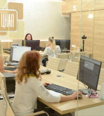 У Рівному відкрили ще одну точку, де можна отримати послуги сервісних центрів МВС (ВІДЕО)