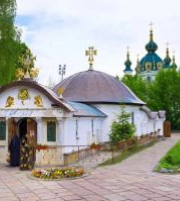 Суд зобов’язав УПЦ знести самочинно збудовану у буферній зоні ЮНЕСКО церкву-маф