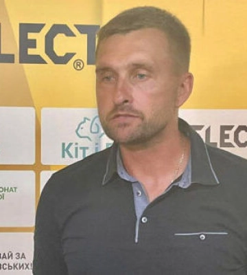 Тренер Чернігова: Розчарований гівнищем, яке відбувалося у матчі з Маріуполем. Усі бачили епізоди, пов&#039;язані з арбітресою
