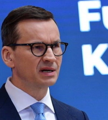 Польша в одностороннем порядке продлит запрет импорта украинского зерна, несмотря на разрешение ЕС, - Моравецкий