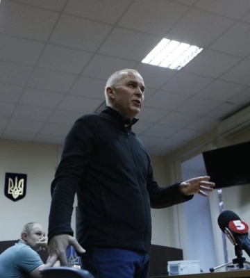 Суд взяв під арешт на два місяці нардепа Нестора Шуфрича. Його підозрюють у держзраді