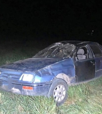 На Одещині внаслідок ДТП перекинувся легковик, в якому постраждала маленька дитина