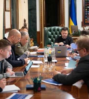Зеленський провів нараду по агроекспорту Зеленський провів нараду по агроекспорту