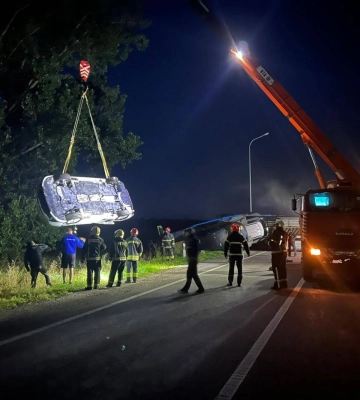 На Ковельщині перекинувся автовоз – рух заблокований 