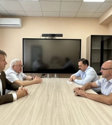 В Мелитополе профсоюзы решили &quot;оздоровить&quot; врачей на Азовском море 