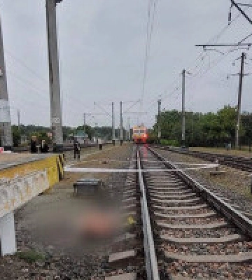 У Бучі потяг на смерть збив 17-річну дівчину
