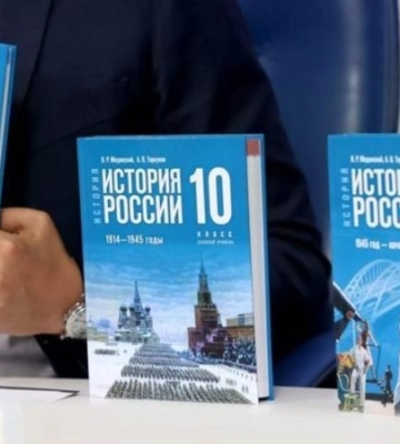 «З одного боку – цензура, з іншого – брехня». Нові підручники з історії РФ: чому навчають школярів у Криму