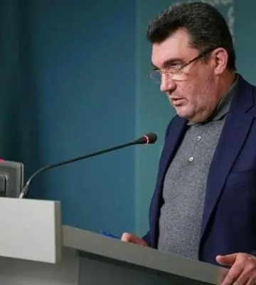 Данилов: Украина бьет по Крыму своими ракетами. Будем продолжать обстрелы, выкурим россиян