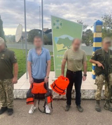 На Закарпатті впродовж доби прикордонники зупинили 18 порушників кордону