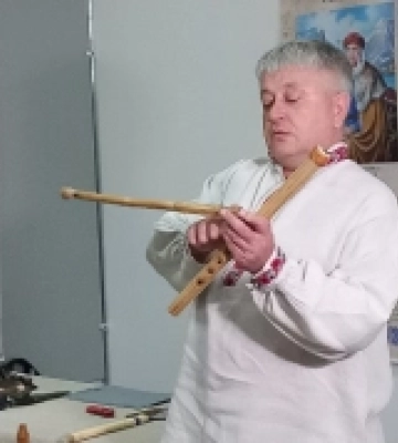 Унікальне Полісся: як у Рівному провели майстерклас гри на дудці-викрутці. РЕПОРТАЖ