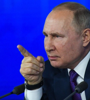 &quot;Конечно, это вредит нам&quot;: Путин раскритиковал США за передачу Украине урановых снарядов