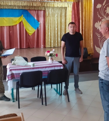 Сиротою залишився 12-річний син: на Волині рідним Володимира Вавелюка вручили посмертну нагороду Героя