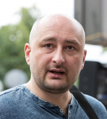“Х**сосив Бубочку”: Бабченко заявив, що СБУ завела на нього справу