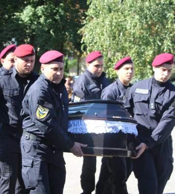 У Полтаві попрощалися з Героями Сергієм Богданом та Вадимом Корніловим, які загинули на Донеччині