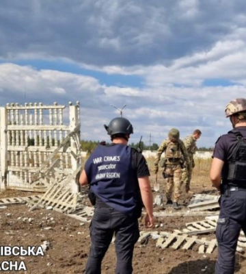 Росіяни запустили ракету по автомобілю на Харківщині: двоє загибилих і один поранений