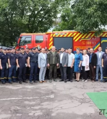 У Житомирі з нагоди Дня рятувальника відзначили кращих з кращих