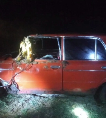 У Запорізькому районі смертельна ДТП: авто з&#039;їхало у ставок