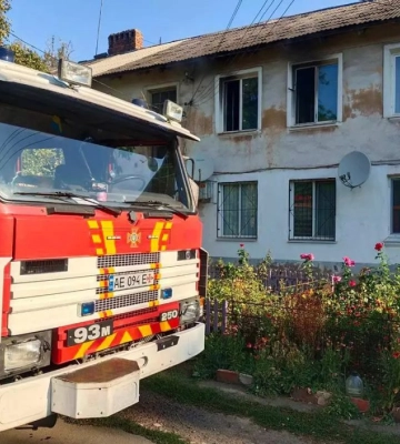 15 тис. грн, щоб не карали за порушення на дорозі. У Кривому Розі чоловік пропонував хабар поліціянтам
