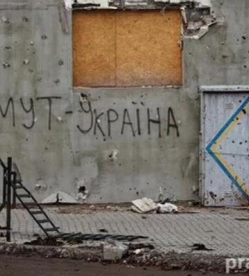 РФ тримає понад 50 тисяч вояків та 270 танків на Бахмутському напрямку