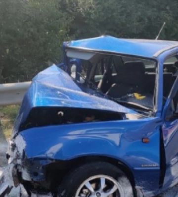 На Золочівщині зіткнулися два автомобілі, є постраждалий