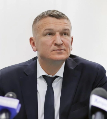Помер колишній голова Херсонської ОДА: повідомляють, що його &quot;довели до самогубства&quot;