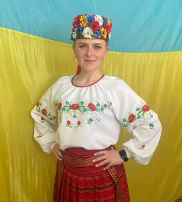 Понад три роки готує солодощі: волинська фехтувальниця виграла грант на розвиток кондитерської справи