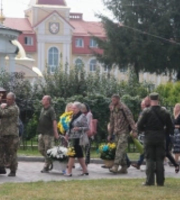 Півтора роки вважали зниклим безвісти: у Луцьку відспівали Ігоря Дуплія