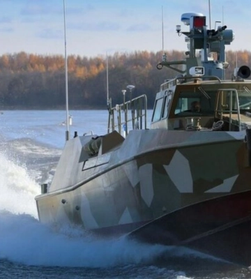 Вночі на катерах окупанти намагалися штурмувати Херсон, - ексзаступник мера Вночі на катерах окупанти намагалися штурмувати Херсон, - ексзаступник мера