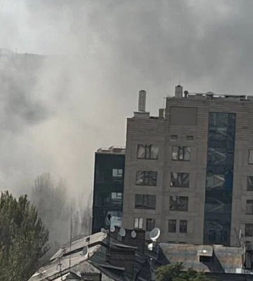 Вибухи у центрі Донецька 18 вересня: у місті бачили дим