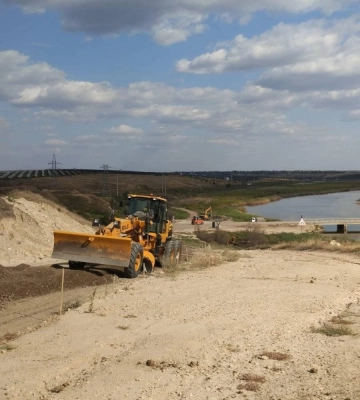 До уваги водіїв! На місцевих дорогах Миколаївщини продовжуються ремонтні роботи