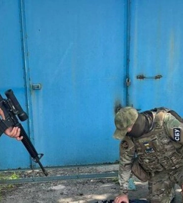 Разбрасывал саморезы для замедления колонн ВСУ во время боев за Лиман: Предателя приговорили к 15 годам тюрьмы, - СБУ. ФОТО