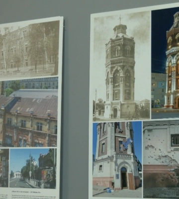 У Рівному відкрили фотовиставку про зруйновані пам’ятки Маріуполя
