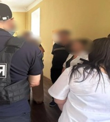 Ціна &quot;липової&quot; довідки – 1500 доларів: на Одещині затримали працівників ВЛК, фото