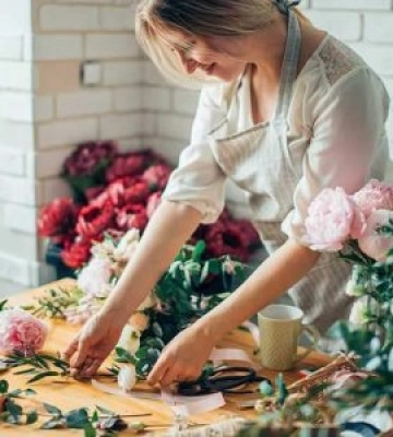 До 100 000 гривень зможуть отримати підприємці-початківці й ті, хто планує відкрити власний бізнес на Закарпатті: прийом заявок&amp;hellip;