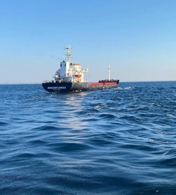 Прорив блокади: із Чорноморська вперше за два місяці вийшло судно із зерном, - Reuters