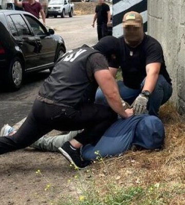 Затримано заступника воєнкому в Херсоні та голову ВЛК на Прикарпатті, які &quot;заробляли&quot; на ухилянтах, - СБУ. ФОТОрепортаж