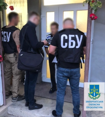 На Закарпатті судитимуть чоловіка, якого підозрюють у виправдовуванні воєнних злочинів РФ