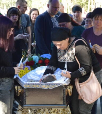 У Кропивницькому попрощались із загиблими воїнами 