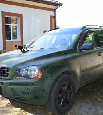 З Рівненщини на фронт: Городоцька громада передала землякам-захисникам чергову автівку