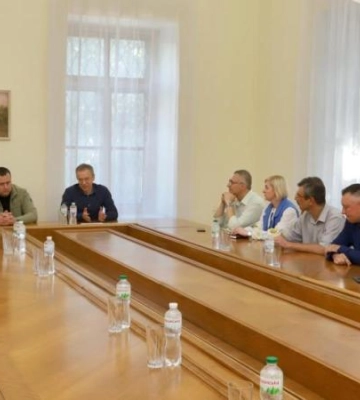 Місто завжди готове надати підтримку вишам, хоча вони йому і не підпорядковані. Філатов зустрівся з ректорами університетів