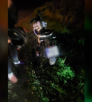 На Полтавщині внаслідок ДТП скутер зіткнувся з мотоциклом: молодих водіїв госпіталізовано до лікарні