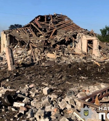 Разрушения и раненые: полиция показала последствия обстрела Донетчины