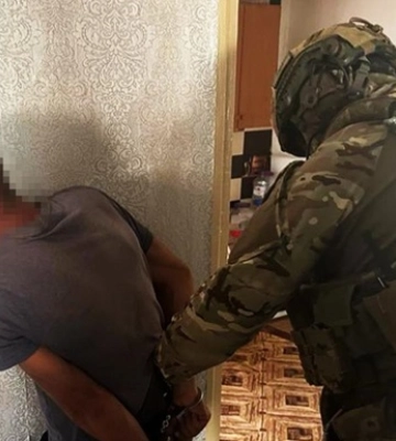 Затримано рекетира, що &quot;вибивав&quot; гроші з родичів загиблих воїнів ЗСУ
