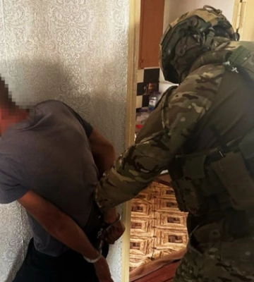 В Черкассах задержали рэкетира, который «выбивал» деньги из семей погибших военных