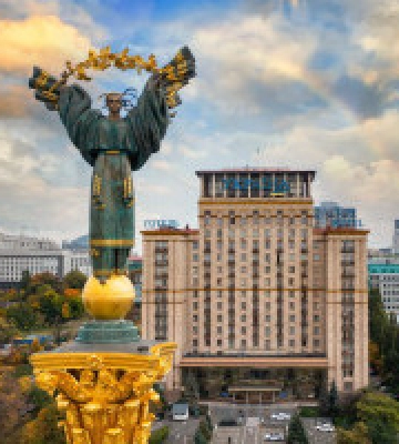 Київ продав за 38 млн грн три ділянки під облаштування паркінгів та автомийки