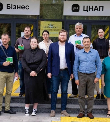 Чотири громади Полтавщини отримали сучасні прилади моніторингу якості повітря