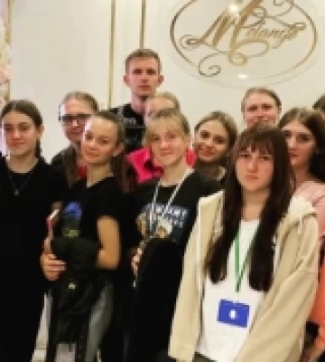 Учні рівненського вищого професійного училища ресторанного сервісу і торгівлі побували на екскурсії в ресторанах міста
