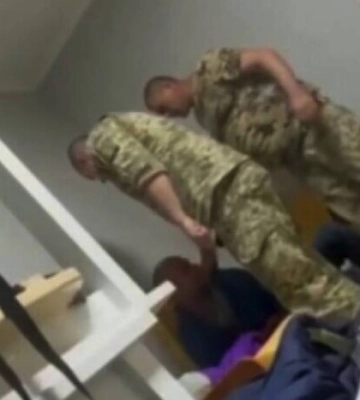 Побиття чоловіка у Самборі: двоє військових отримали підозри