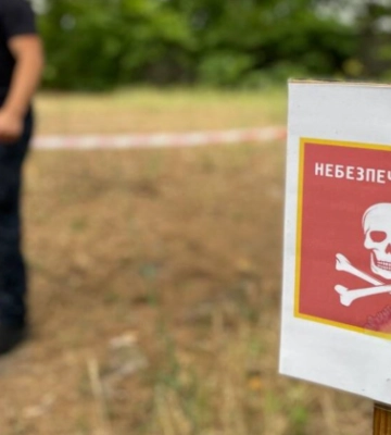 В Киевской области автомобиль наехал на мину: водитель погиб