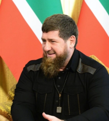 кадыров прокомментировал слухи о своей болезни: "Хвала Всевышнему, я жив и здоров"